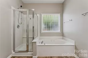 10906 Chamberlain Hall Ct, Charlotte, NC 28277 - Photo 25