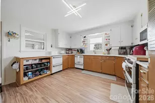 8604 Old Nc 10 Hwy, Hickory, NC 28602 - Photo 15