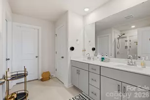 571 Palmarosa St, Fort Mill, SC 29715 - Photo 25
