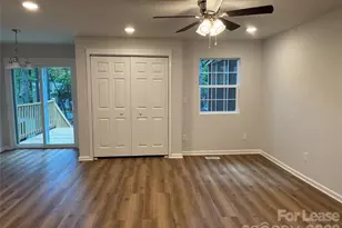 6211 Spanish Oak Rd, Charlotte, NC 28227 - Photo 7