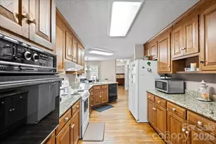 14410 Youngblood Rd, Charlotte, NC 28278 - Photo 15
