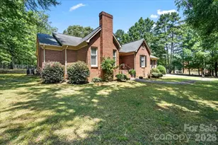 14410 Youngblood Rd, Charlotte, NC 28278 - Photo 3