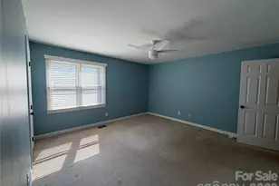 2705 N Center St, Hickory, NC 28601 - Photo 13