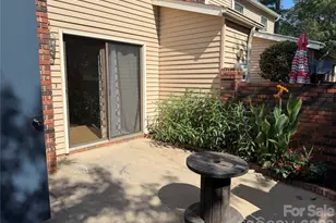 2705 N Center St, Hickory, NC 28601 - Photo 29