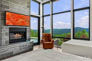 25 Bartrams Walk Dr, Asheville, NC 28804 - Photo 17