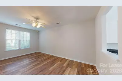 5545 Seths Drive, Charlotte, NC 28269 - Photo 3