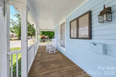 601 College Avenue SW, Lenoir, NC 28645 - Photo 3