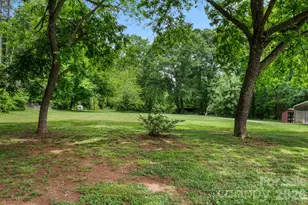 2376 S US 321 Hwy, Newton, NC 28658 - Photo 41