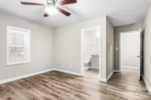 2376 S US 321 Hwy, Newton, NC 28658 - Photo 29