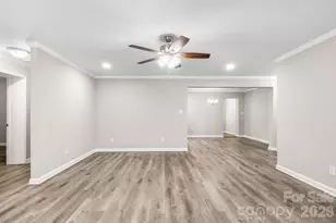 2376 S US 321 Hwy, Newton, NC 28658 - Photo 7