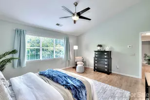 11206 Longhedge Ln, Charlotte, NC 28273 - Photo 21