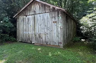 6835 Nc 183 Hwy, Newland, NC 28657 - Photo 41