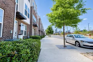 268 Parkwood Ave, Charlotte, NC 28206 - Photo 3