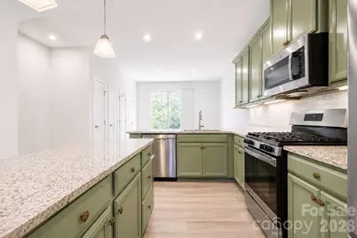 268 Parkwood Avenue, Charlotte, NC 28206 - Photo 11