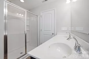 9413 Hanberry Blvd, Charlotte, NC 28213 - Photo 27