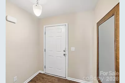 9413 Hanberry Boulevard, Charlotte, NC 28213 - Photo 3