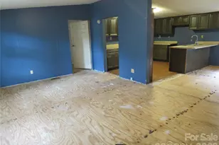 153 Ridgewood St, Shelby, NC 28152 - Photo 3