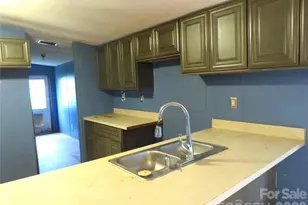 153 Ridgewood St, Shelby, NC 28152 - Photo 7