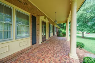 1602 Arden Dr, Lincolnton, NC 28092 - Photo 5