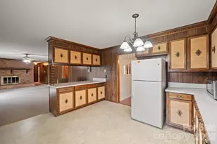 1602 Arden Dr, Lincolnton, NC 28092 - Photo 17