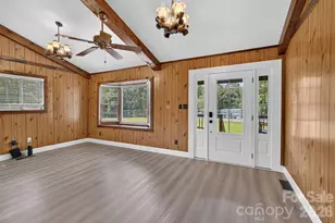 7040 Pear Tree Rd, Charlotte, NC 28216 - Photo 39