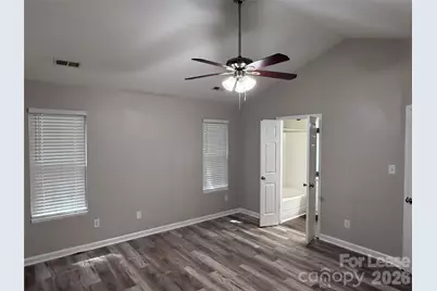 6617 Cedar Cliff Drive, Charlotte, NC 28216 - Photo 7