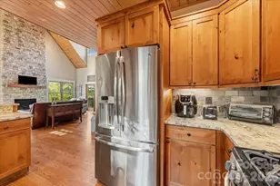 5021 Little Acres Rd, Nebo, NC 28761 - Photo 9