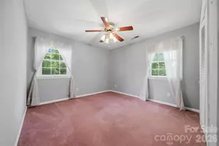 466 Shiloh Church Rd, Hickory, NC 28601 - Photo 21