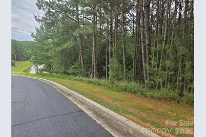 5582 Bridgewater Drive #206, Granite Falls, NC 28630 - Photo 3