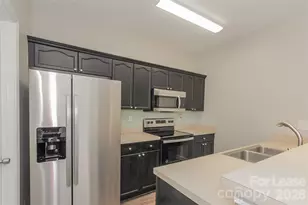 7943 Rolling Meadows Ln, Huntersville, NC 28078 - Photo 3