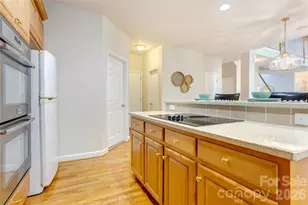 6015 Graburn's Ford Dr, Charlotte, NC 28269 - Photo 13