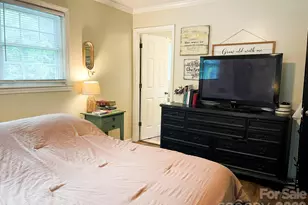 4538 Diamond St, Hudson, NC 28638 - Photo 25