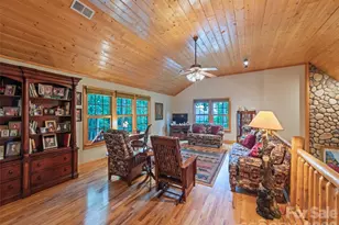 528 Brannon Forest Dr, Waynesville, NC 28785 - Photo 37