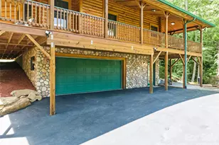528 Brannon Forest Dr, Waynesville, NC 28785 - Photo 5