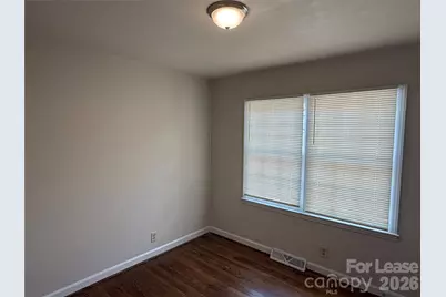 3721 Driftwood Drive, Charlotte, NC 28205 - Photo 7
