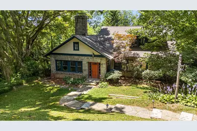 25 B Saint Dunstans Circle, Asheville, NC 28803 - Photo 1