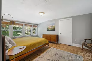 25 B Saint Dunstans Circle, Asheville, NC 28803 - Photo 21
