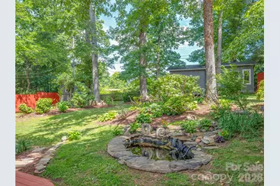 917 W Blue Ridge Road, East Flat Rock, NC 28726 - Photo 31