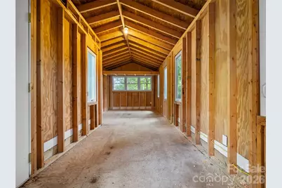 917 W Blue Ridge Road, East Flat Rock, NC 28726 - Photo 35