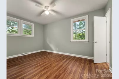 917 W Blue Ridge Road, East Flat Rock, NC 28726 - Photo 21