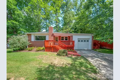 917 W Blue Ridge Road, East Flat Rock, NC 28726 - Photo 1