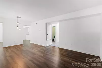 6100 Honeysuckle Lane, Charlotte, NC 28212 - Photo 7