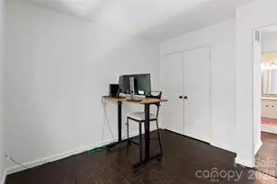6100 Honeysuckle Ln, Charlotte, NC 28212 - Photo 29