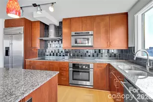 505 E 6th St, Charlotte, NC 28202 - Photo 11
