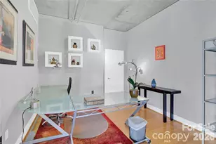 505 E 6th St, Charlotte, NC 28202 - Photo 15