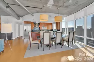 505 E 6th St, Charlotte, NC 28202 - Photo 5