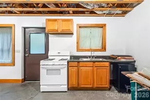 464 Governors View Rd, Asheville, NC 28805 - Photo 23