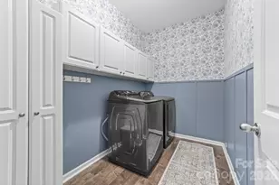 1525 Ladora Dr, Charlotte, NC 28262 - Photo 13