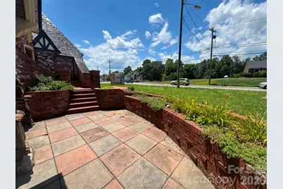 656 N Bridge Street, Elkin, NC 28621 - Photo 5