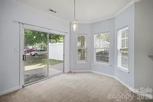 5604 Santeelah Ct, Charlotte, NC 28217 - Photo 7